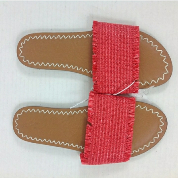 Universal Thread Red Slide Sandals Luciana - Picture 2 of 3